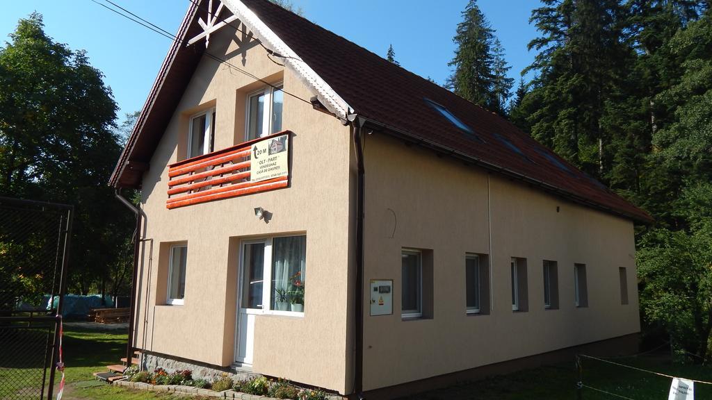 Olt-Part Vendeghaz Hotel BaileTusnad Exterior photo